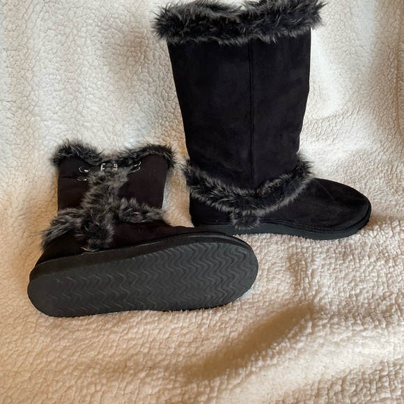 Over the calf boots - Picture 3 of 3